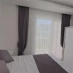 Detached With Private Pool In Oeluedeniz, ヴィラ フェティエ