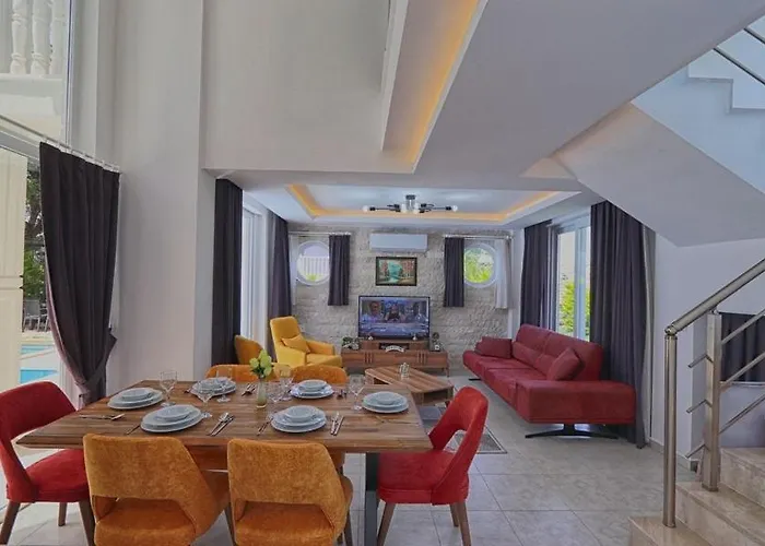 Detached With Private Pool In Oeluedeniz, *